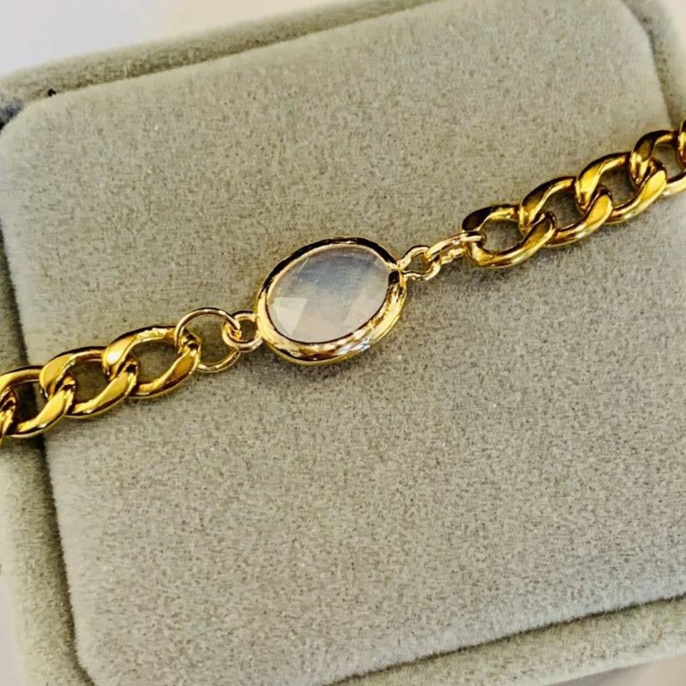 Opal & 18K Curb Chain Bracelet